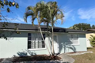 1428 SE 20th Ave, Cape Coral, FL 33990 - Photo 1