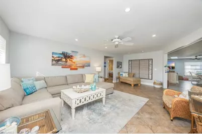 507 99th Ave N, Naples, FL 34108 - Photo 4