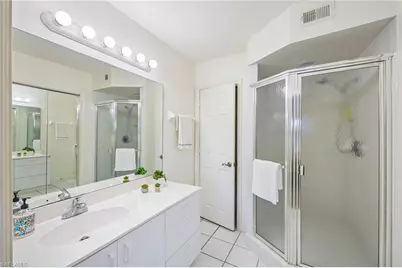 2348 Hidden Lake Dr #709, Naples, FL 34112 - Photo 18