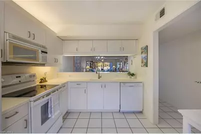 2348 Hidden Lake Dr #709, Naples, FL 34112 - Photo 12