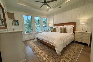 330 Broad Ave N, Naples, FL 34102 - Photo 36