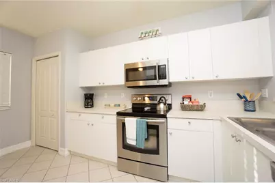 7819 Regal Heron Cir #8-104, Naples, FL 34104 - Photo 24