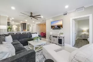 15114 Palmer Lake Cir, Naples, FL 34109 - Photo 4