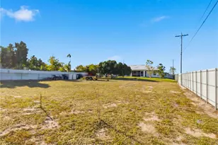 2833 NW 4th Ave, Cape Coral, FL 33993 - Photo 30