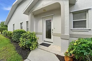 1827 W Crown Pointe Blvd, Naples, FL 34112 - Photo 2