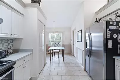 1827 W Crown Pointe Blvd, Naples, FL 34112 - Photo 4