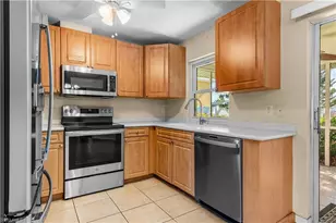 2230 SE 27th Terrace, Cape Coral, FL 33904 - Photo 8