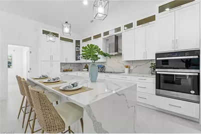 4618 Ashton Ct, Naples, FL 34112 - Photo 10