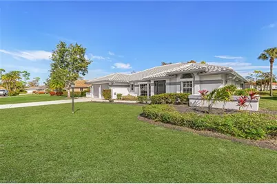 4618 Ashton Ct, Naples, FL 34112 - Photo 2