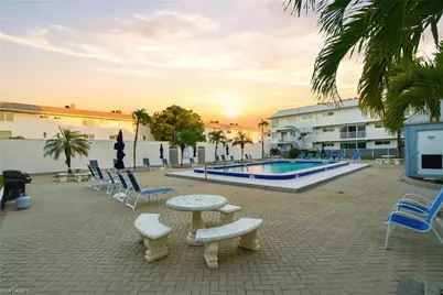 1100 8th Ave S #206C, Naples, FL 34102 - Photo 38