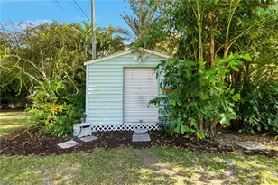 27101/111 Orange Ct Dr, Bonita Springs, FL 34135 - Photo 32