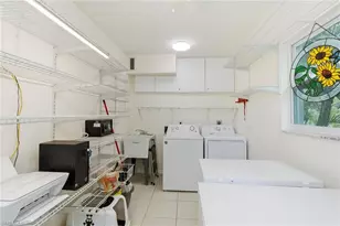 27101/111 Orange Ct Dr, Bonita Springs, FL 34135 - Photo 26