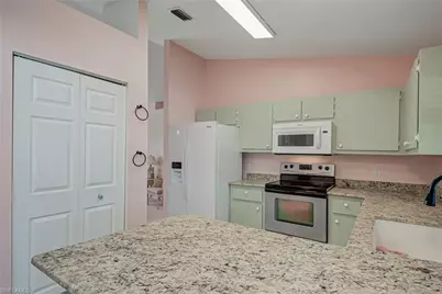 8389 Butternut Rd, Fort Myers, FL 33967 - Photo 10