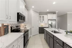 14704 Kelson Cir, Naples, FL 34114 - Photo 12