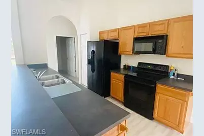 5752 Bur Oaks Ln, Naples, FL 34119 - Photo 38