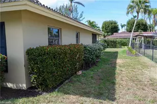 5654 Eichen Cir W, Fort Myers, FL 33919 - Photo 44