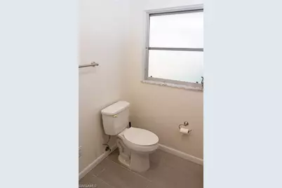 5654 Eichen Cir W, Fort Myers, FL 33919 - Photo 10