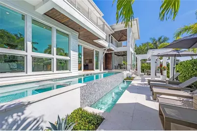 783 11th Ave S, Naples, FL 34102 - Photo 1