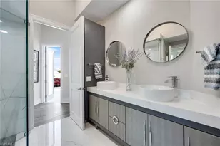 375 Germain Ave, Naples, FL 34108 - Photo 20