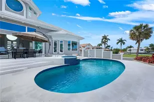 375 Germain Ave, Naples, FL 34108 - Photo 32