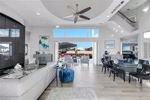 375 Germain Ave, Naples, FL 34108 - Photo 4