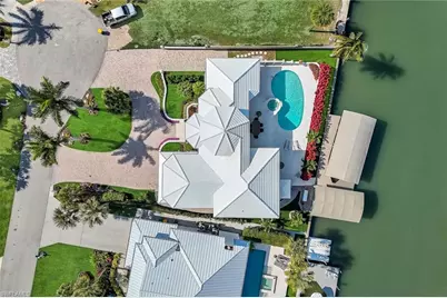 375 Germain Ave, Naples, FL 34108 - Photo 44