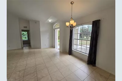 481 10th Ave NW, Naples, FL 34120 - Photo 6