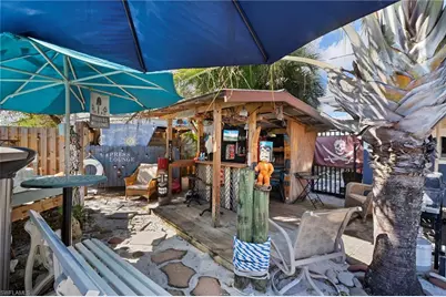 2114 E Gardenia Cir, North Fort Myers, FL 33917 - Photo 40