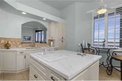 269 Vintage Bay Dr #C32, Marco Island, FL 34145 - Photo 16