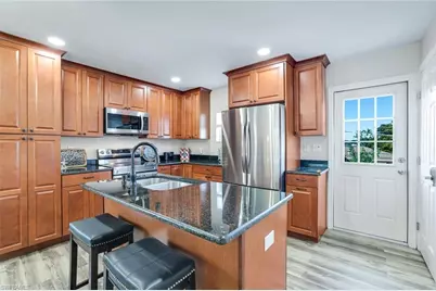 3561 Thomasson Dr, Naples, FL 34112 - Photo 8