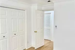 388 Belina Dr, Naples, FL 34104 - Photo 18