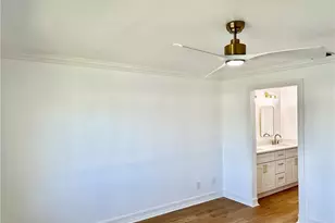 388 Belina Dr, Naples, FL 34104 - Photo 12