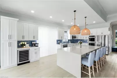 4453 Novato Ct, Naples, FL 34109 - Photo 4