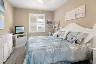 2700 Cypress Trace Cir, Naples, FL 34119 - Photo 14