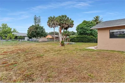 4502 22nd Pl SW, Naples, FL 34116 - Photo 24