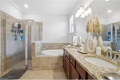 9216 Woodhurst Dr, Naples, FL 34120 - Photo 20