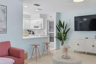 4044 Country Club Blvd, Cape Coral, FL 33904 - Photo 8