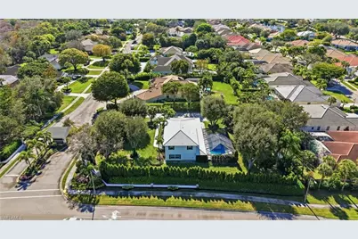 7395 Stonegate Dr, Naples, FL 34109 - Photo 42