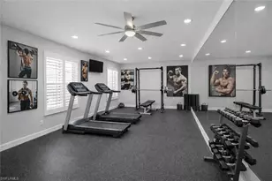 7395 Stonegate Dr, Naples, FL 34109 - Photo 18