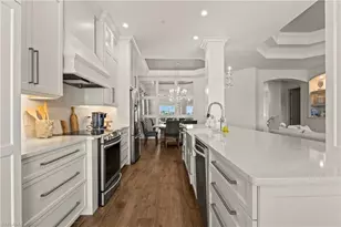 10005 Valiant Ct, Miromar Lakes, FL 33913 - Photo 8