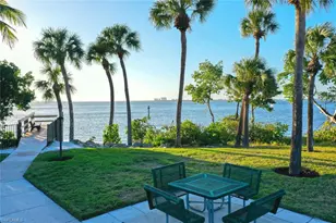 14610 Laguna Dr, Fort Myers, FL 33908 - Photo 20