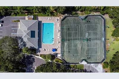 3735 Fieldstone Blvd #9, Naples, FL 34109 - Photo 12