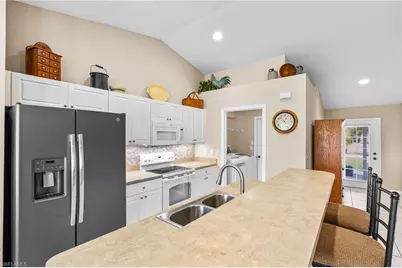 2311 NW 18th Ave, Cape Coral, FL 33993 - Photo 6
