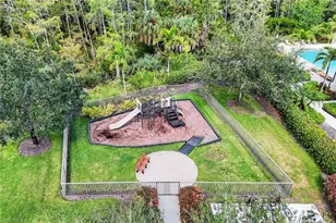 4244 Raffia Palm Cir, Naples, FL 34119 - Photo 30