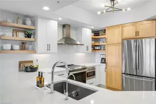 325 Dunes Blvd, Naples, FL 34110 - Photo 12