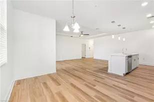 26430 Coco Cay Cir, Bonita Springs, FL 34135 - Photo 10