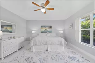 3605 Corinthian Way, Naples, FL 34105 - Photo 8