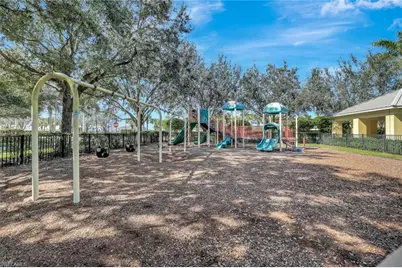 1750 Alameda Dr, Naples, FL 34120 - Photo 32