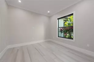 662 9th St SW, Naples, FL 34117 - Photo 22