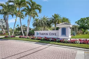 832 Carrick Bend Cir, Naples, FL 34110 - Photo 2